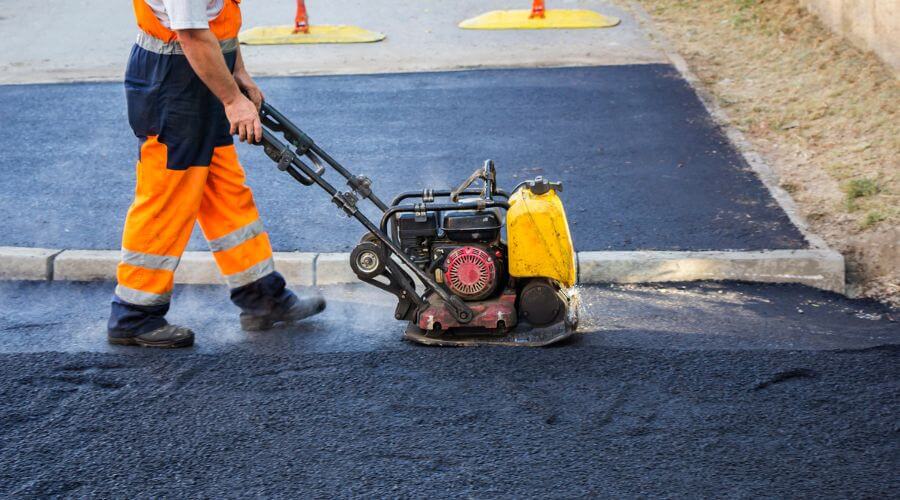 Professional gutter cleaning in Ramona, KS